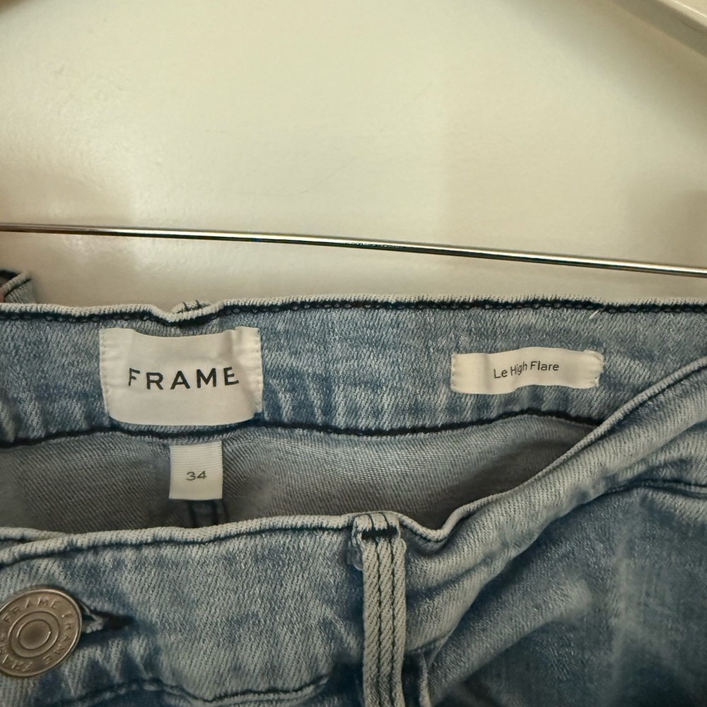 Frame Flare Jeans - Picture 2 of 3